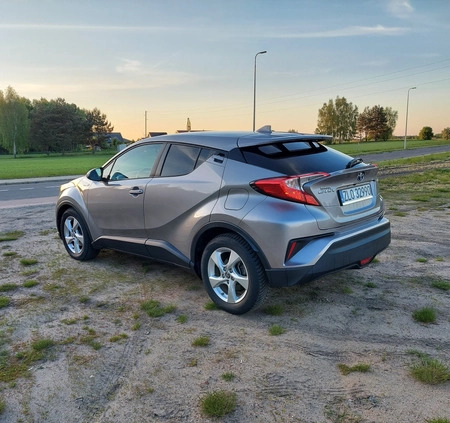 Toyota C-HR cena 88900 przebieg: 65600, rok produkcji 2018 z Łobez małe 121